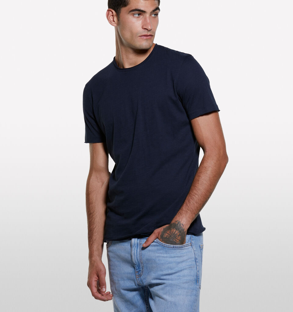 Μπλούζα κοντομάνικη μπλε σκούρο slim fit - μπλουζάκια κοντομάνικα ανδρικά - Σκουρο Μπλε | Sisley image number 3